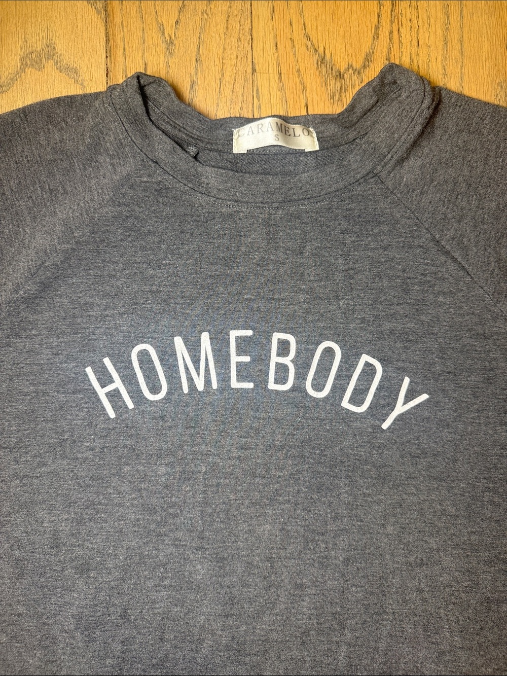 HOMEBODY Women’s Gray Pullover Sweatshirt Size Small - Picture 4 of 9